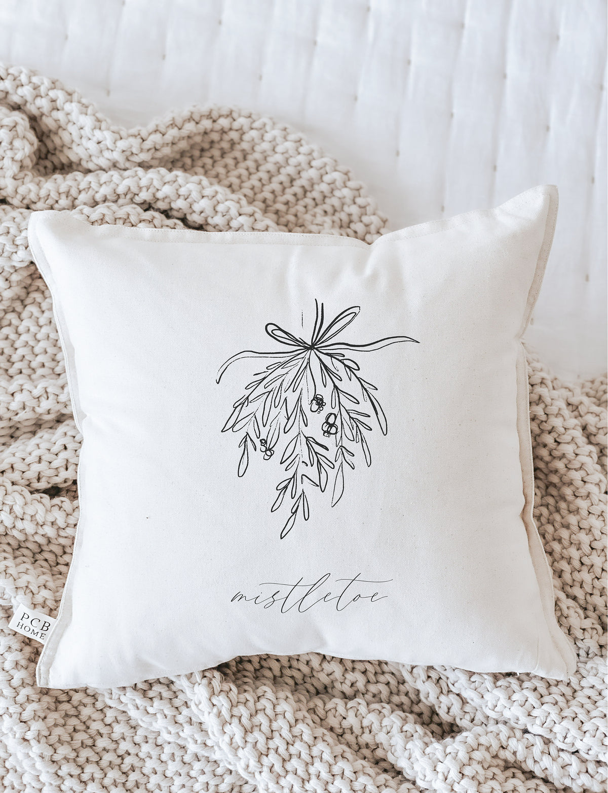 Throw Pillows - Mistletoe Christmas