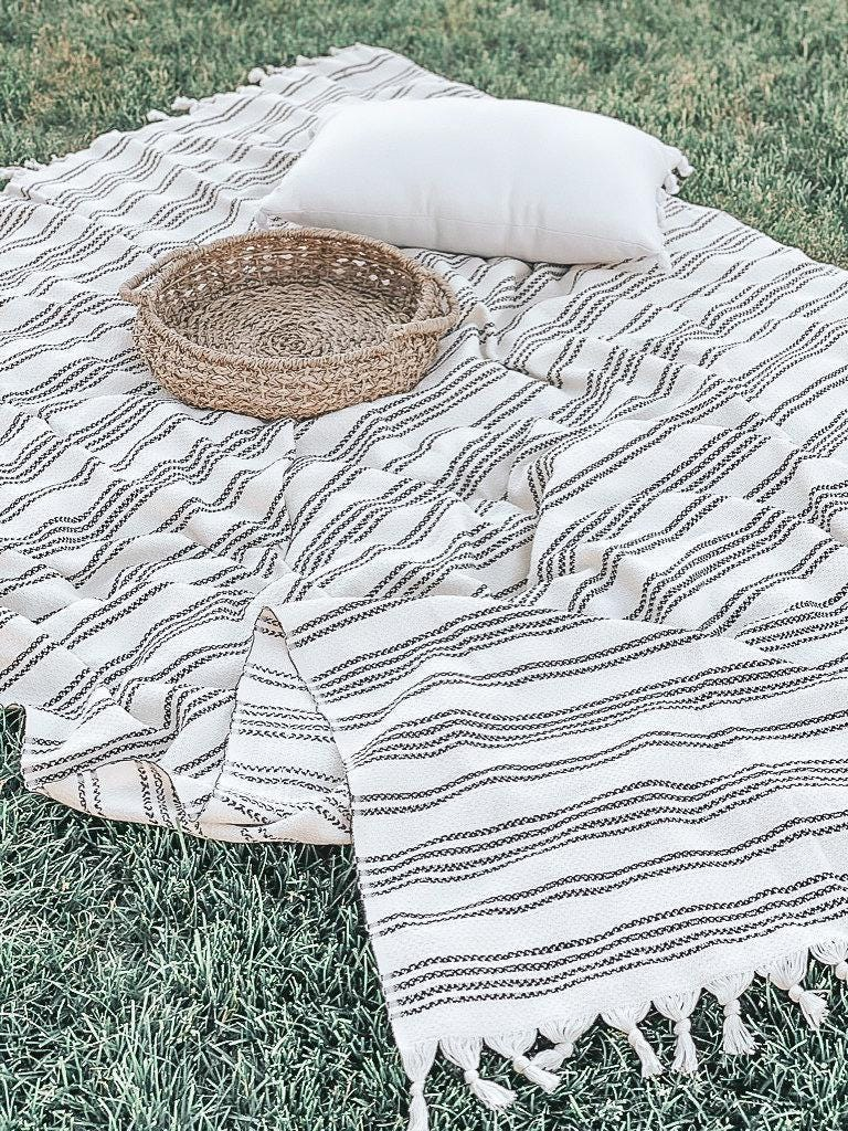 Picnic Throw Blanket - Oversized blanket, summer throw, beach blanket