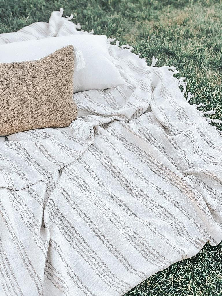 Oversized Picnic Blanket