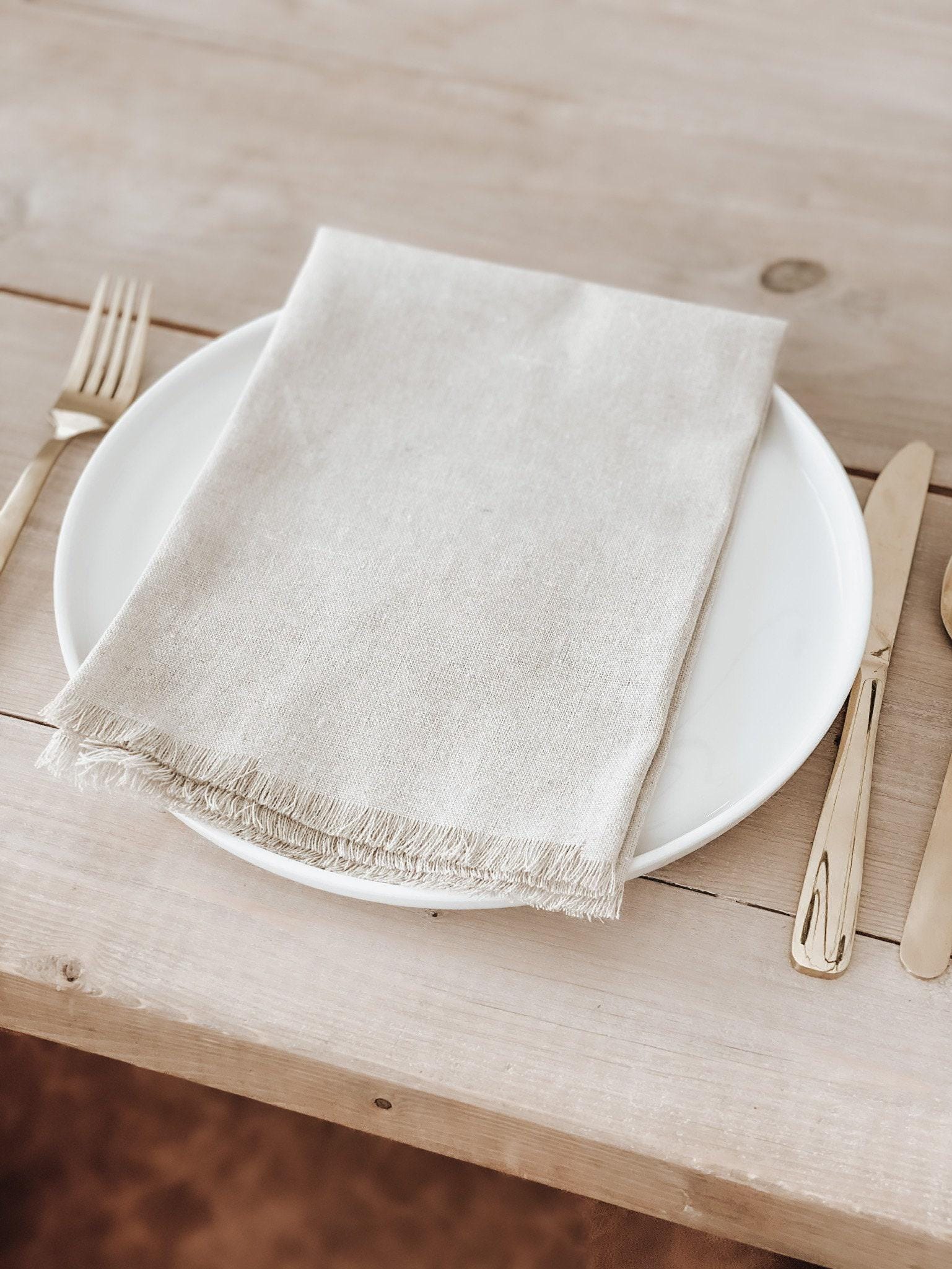 Christmas Napkin Set - Joy to the World Wreath Watercolor, Home Decor, Housewarming, Tableware, Place Setting, Seasonal decor, kitchen linen