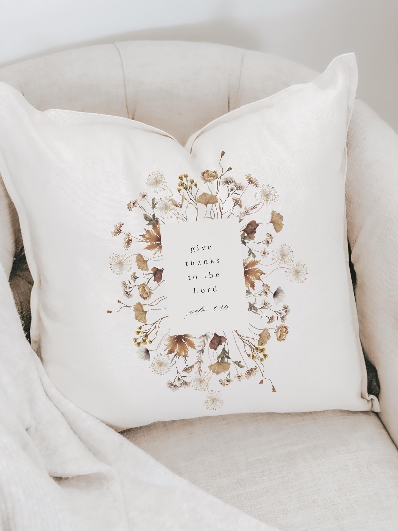 Throw Pillow - Give Thanks - Autumn home décor, fall décor, cushion cover, throw pillow, seasonal pillow, cursive font décor